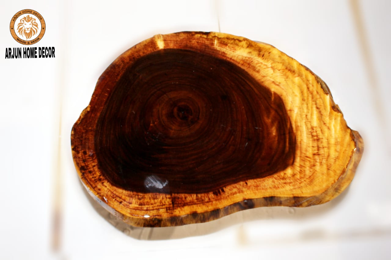 LIVE EDGE TABLE 20.10"x14.10" 30-40mm (TABLE PRICE ONLY) ( REIN TREE)